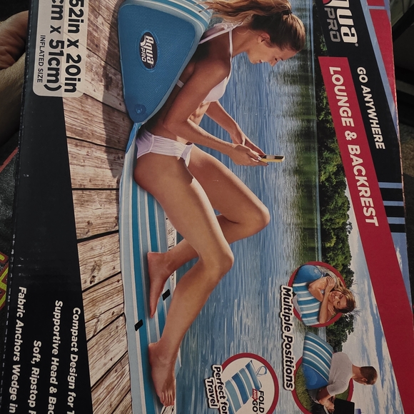 Turquoise Inflatable Lounge Chair - Picture 6 of 6